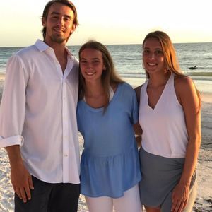 Meet your Posher, Colin